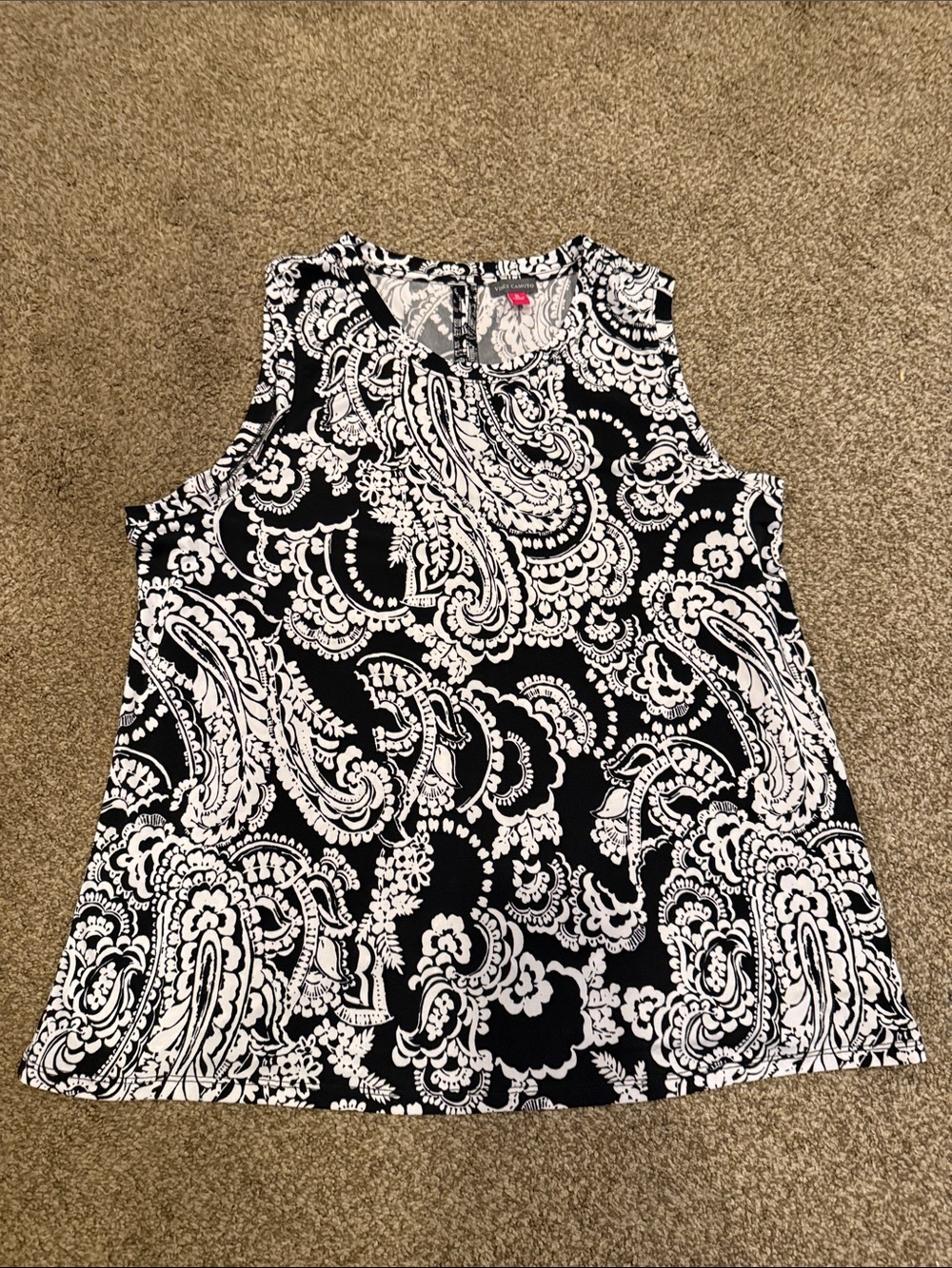 Vince Camuto Black & White Paisley Sleeveless Tank